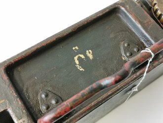 Reichswehr , Petroleumkasten zum MG08 08/15. Originallack, Verschluss gängig