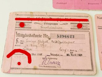NSDAP Mitgliedskarte mit 2x Anhang