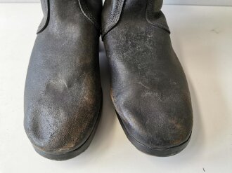 Paar Stiefel für Mannschaften der Wehrmacht, der Schaft oben leicht eingekürzt, Sohlenlänge 30,5cm