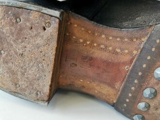 Paar Stiefel für Mannschaften der Wehrmacht, der Schaft oben leicht eingekürzt, Sohlenlänge 30,5cm