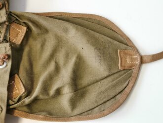 Rucksack Wehrmacht in Tropenausführung datiert 1942, getragenes Stück