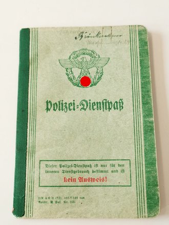 Polizei Dienstpaß eines Angehörigen aus...