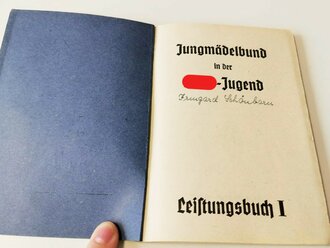 BDM Ausweis und Urkundengruppe für eine Angehörige im Obergau 13 Gebiet Hessen Nassau.