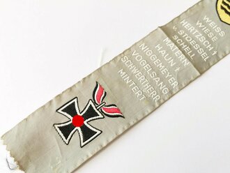 Gewebtes Band mit namen von Ritterkreuzträgern, 4,5 x 25cm