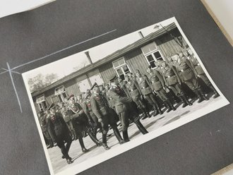 Fotoalbum " Rekruten Vereidigung bei der Lw.Baukompanie 21/VI am 27.4.40. Sauber geführtes Album mit 10 Fotos