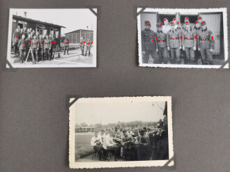 Reichsarbeitsdienst Fotoalbum mit Ärmelstreifen "W" ( Westwall ) für Offiziere. 146 Fotos, davon auch etliche vom weiblichen Arbeitsdienst