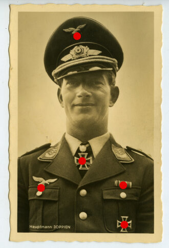 Hoffmann Fotopostkarte Ritterkreuzträger Hauptmann...