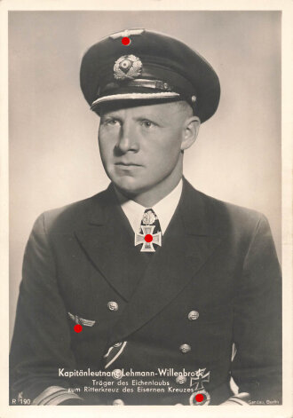 Fotopostkarte Film Foto Verlag Berlin Ritterkreuzträger Kapitänleutnant Lehmann Willenbrock