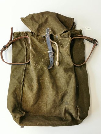 Rucksack für Artillerie Wehrmacht, selten mit beiden Riemen zum aufschnallen der Zeltbahn