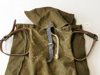 Rucksack für Artillerie Wehrmacht, selten mit beiden Riemen zum aufschnallen der Zeltbahn