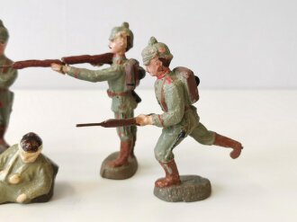 1. Weltkrieg Elastolin, 8 Figuren aus der 10cm Serie,...