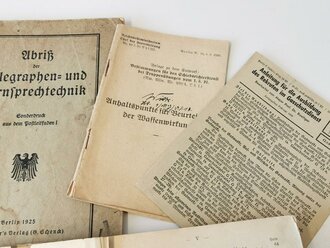 Konvolut Dienstvorschriften Wehrmacht, nicht auf Vollständigkeit und Zustand überprüft