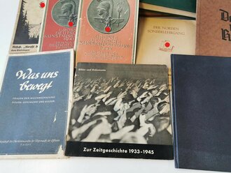 Konvolut Literatur uind Sammelbilderalben, alles mehr oder weniger defekt oder unvollständig