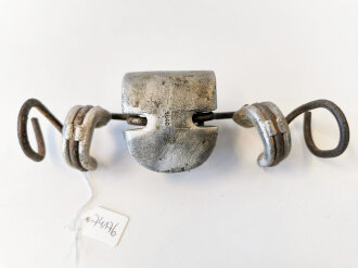 Unterteil eines Abspannhaken für Feldfernkabel der Wehrmacht