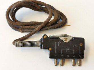 Anschlußstecker mit Kabel für Handapparat zum Feldfernsprecher 33 der Wehrmacht datiert 1942