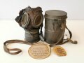 1.Weltkrieg, Gasmaske in Bereitschaftsbüchse. Zusammengehöriges, komplettes Stück.