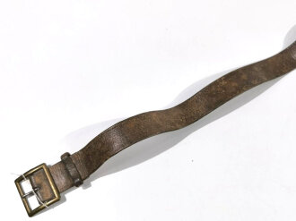 U.S. 1942 dated leather belt, total lenght 102cm, leather dry