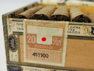 Packet "Kletter Künstler" Zigarren, Deckel hat sich verzogen, Steuerbanderole mit Adler und Hakenkreuz