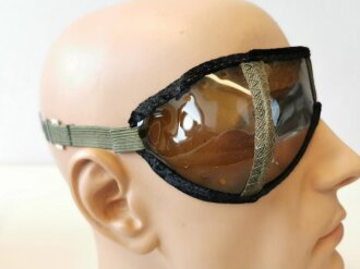 Augenschützer 42 ( Faltbrille in Hülle) getönt, 1 Stück in Hülle aus der originalen Umverpackung, die Hülle brüchig