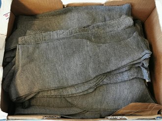 30 Paar feldgraue Socken aus der Zeit des 2.Weltkrieg