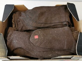 40 Paar braune Socken aus der Zeit des 2.Weltkrieg