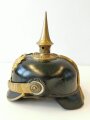 Preußen, Pickelhaube für Offiziere der Infanterie, so aus Speicherfund stammend