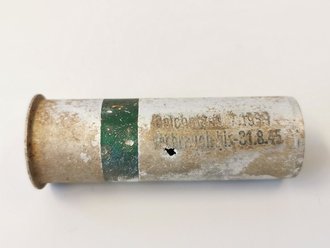 Abgeschossene Aluminiumhülse für die Signalpatrone "Einzelstern Grün" der Wehrmacht