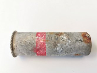 Abgeschossene Aluminiumhülse für die Signalpatrone "Einzelstern Rot" der Wehrmacht