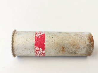 Abgeschossene Aluminiumhülse für die Signalpatrone "Einzelstern Rot" der Wehrmacht