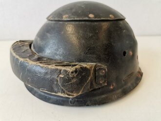 British 1942 dated Tanker First Pattern Crash Helmet RTR...