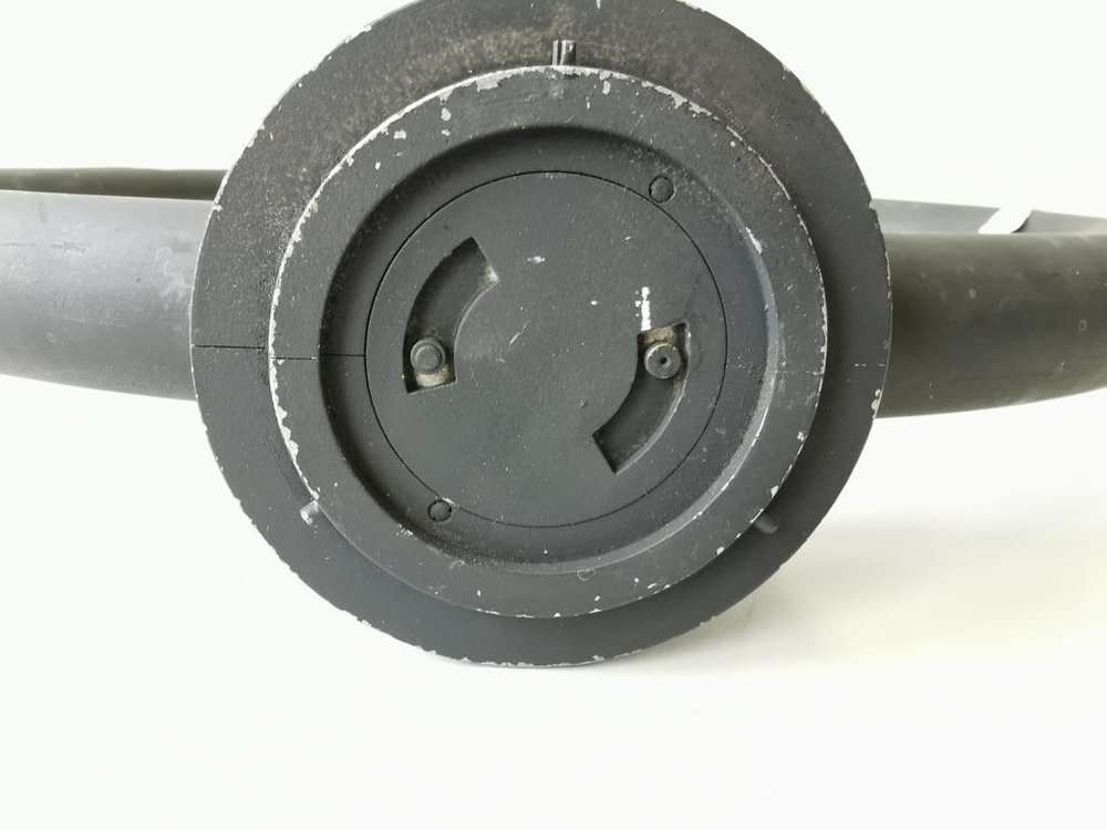 Peilrahmen zum Fernfeldmesser HHF. Überlackiertes Stück aus Leichtmet