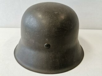 Heer, Stahlhelm M42. Originallack, Glockengrösse 66, REPRO Innenfutter