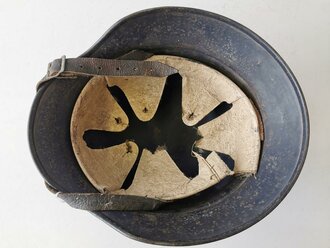 Stahlhelm Luftschutz, Originallack, Emblem entfernt. Innenfutter aus Ersatzmaterial defekt