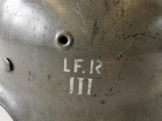 Dänemark, Stahlhelm Nachkrieg, ursprünglich ein deutscher M40, entsprechend umlackiert und weiterverwendet