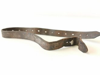 Teil eines Kinnriemen für Stahlhelm Wehrmacht mit...