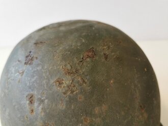 U.S. WWII steel helmet shell, original paint ?