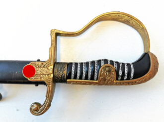 Heer, Säbel für Offiziere, Hersteller Eickhorn Solingen, Modell Nr, 1693 "Wrangel" . Guter Zustand, die Scheide original lackiert