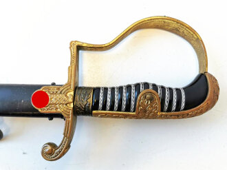 Heer, Säbel für Offiziere, Hersteller Eickhorn Solingen, Modell Nr, 1693 "Wrangel" . Guter Zustand, die Scheide original lackiert
