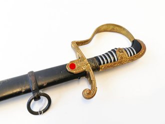 Heer, Säbel für Offiziere, Hersteller Eickhorn Solingen, Modell Nr, 1693 "Wrangel" . Guter Zustand, die Scheide original lackiert