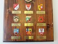 Bundeswehr , dekorative Wandtafel aus Holz " Zum Andenken an den 67 OAJ-ROA" Maße 30 x 40cm