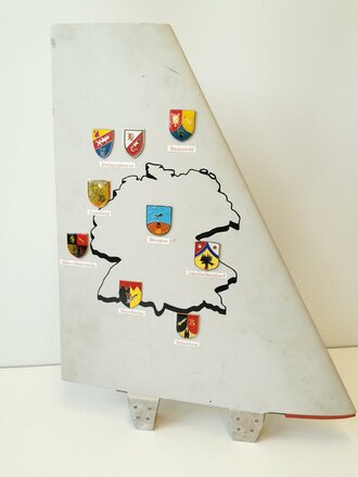 Bundeswehr , Luftwaffe Steuerfügel von Bombardier mit aufgelegten Wappen als Erinnerungsgegenstand