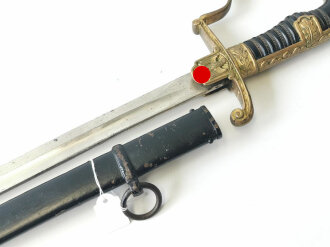 Heer, Leopardenkopf Säbel für Offiziere, Hersteller Eickhorn Solingen , Scheide überlackiert, fleckige Klinge mit mehreren,  kleinen Fehlstellen