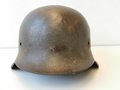 Heer, Stahlhelm M42 . Originallack, Futter und Kinnriemen dabei, es fehlen die Nieten