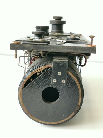 1.Weltkrieg, Wellenmesser K.W.61g von Telefunken. Funktion nicht geprüft, Gehäuse restauriert