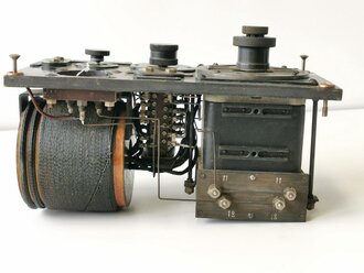 1.Weltkrieg, Wellenmesser K.W.61g von Telefunken. Funktion nicht geprüft, Gehäuse restauriert