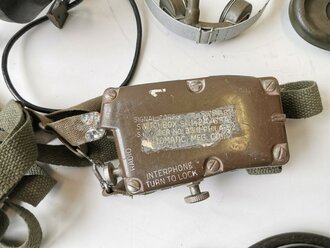 U.S. Lot of  Korean and Vietnam war used headset, switchboard and plugs, function not checked, used pieces, defects