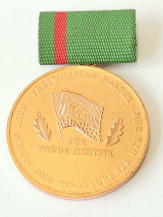 DDR Medaille für treue Dienste freiwilliger Helfer beim Schutz der Staatsgrenze der Deutschen Demokratischen Republik , I. Stufe für 5 Jahre