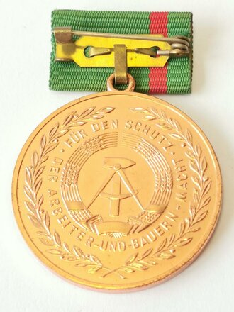 DDR Medaille für treue Dienste freiwilliger Helfer beim Schutz der Staatsgrenze der Deutschen Demokratischen Republik , I. Stufe für 5 Jahre