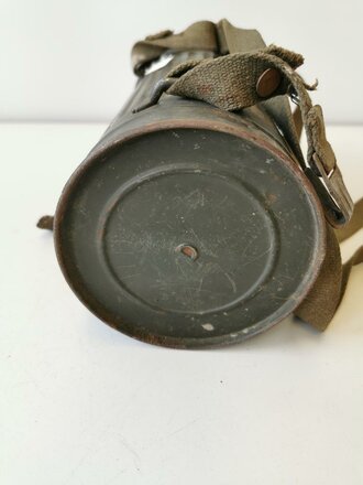 Gasmaske in Dose M38 Wehrmacht, Originallack