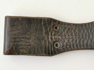 Koppelschuh zum Seitengewehr M84/98 ( für K98 ) der Wehrmacht , spätes Stück mit Hohlnieten und Reichsbetriebsnummer